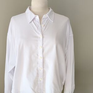 Faherty White Oxford Crop Shirt. Size Large NEW